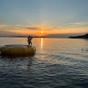 Meet your Posher, Anelia